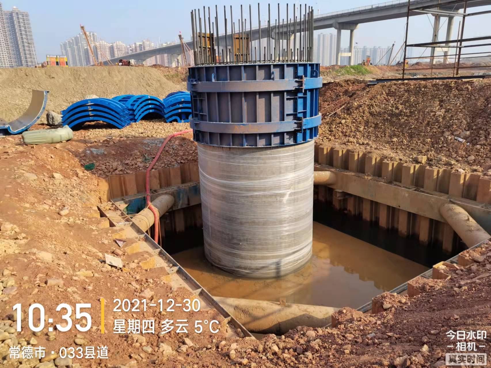 福焱建筑設備租賃鋼板樁施工,福焱建筑設備租賃靜壓樁機,湖南福焱機械設備有限公司